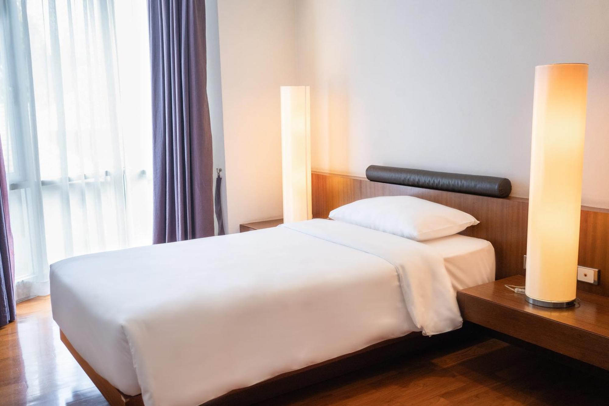 The Park Nine Hotel Srinakarin Банкок Стая снимка