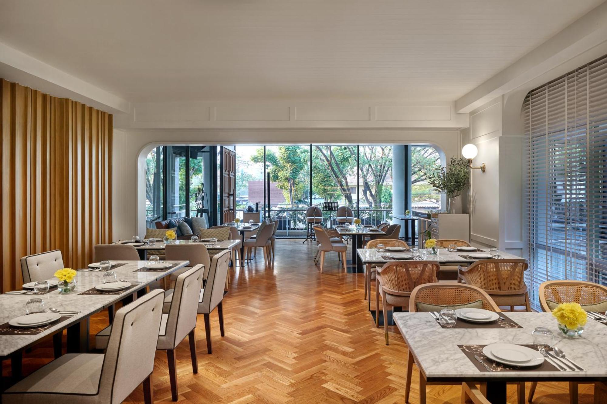 The Park Nine Hotel Srinakarin Банкок Екстериор снимка