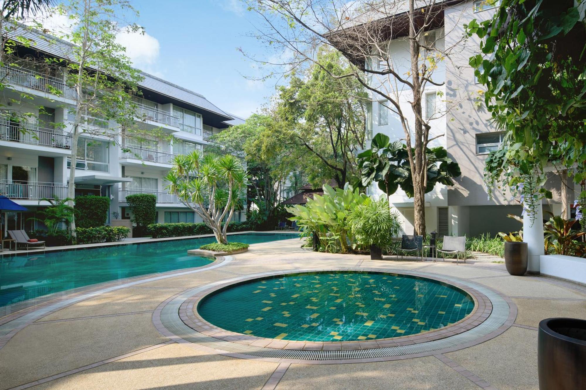 The Park Nine Hotel Srinakarin Банкок Екстериор снимка